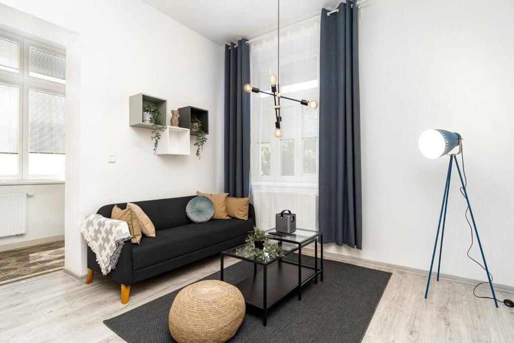 Deja Vu Botique Apartamento Olomouc Exterior foto
